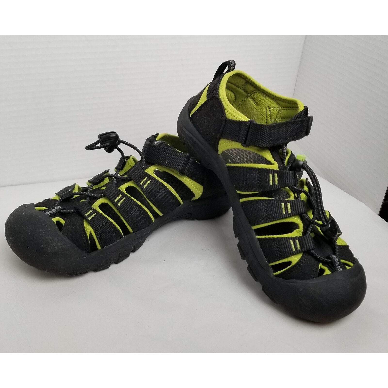 Sandali unisex Keen Newport taglia 5 lavabili impermeabili per escursionismo all'aperto KEEN