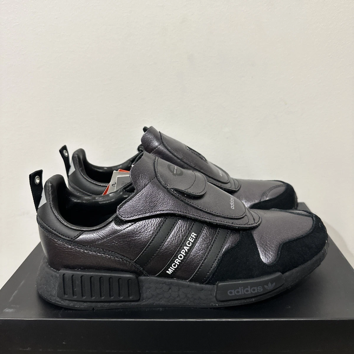 Preços baixos em adidas Micropacer R1 Core Black | eBay