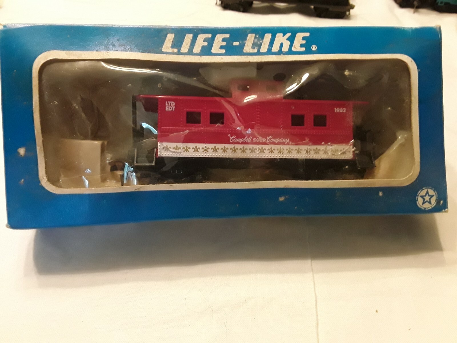 Picture 1 of 2