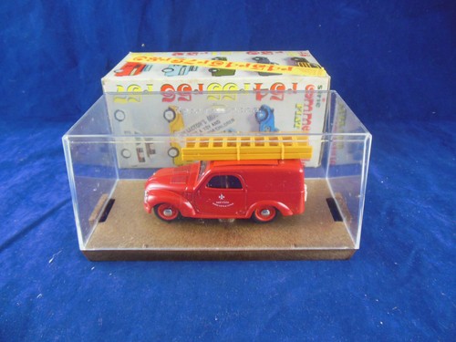 Brumm R80 Fiat 500 Fire Service Van Servizio Prevenzione Fire 1:43 Scale - Picture 6 of 12