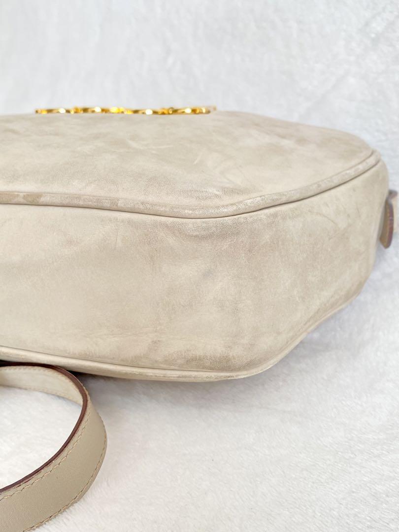 SALVATORE FERRAGAMO shoulder bag suede Beige /(H7.1*W9.4in