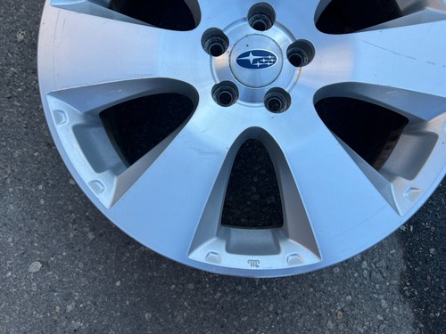 2010 2011 2012 Rim Subaru Outback Wheel Rim Machined Silver W Center Cap OEM - Picture 2 of 17
