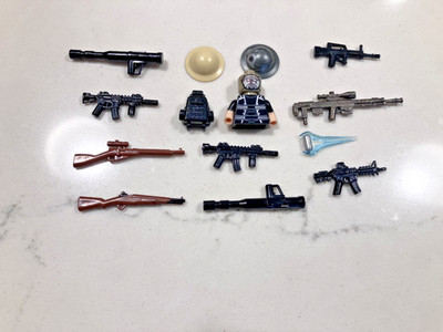 Brickmania Assorted parts lot #3