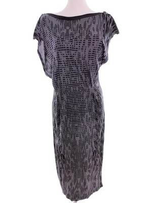 OASIS Damen Maxikleid Gr. M Grau Viskose 100% Kurzer Ärmel Lang Boots-Ausschnitt