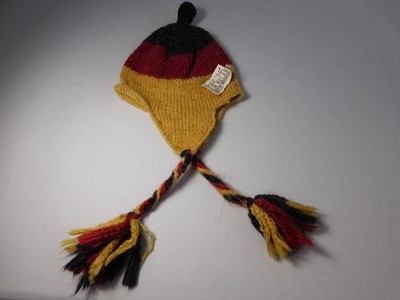 NEW 1980s Peruvian Germany Flag Hat Virgin Acrylic One Size Fits Aviator Trapper