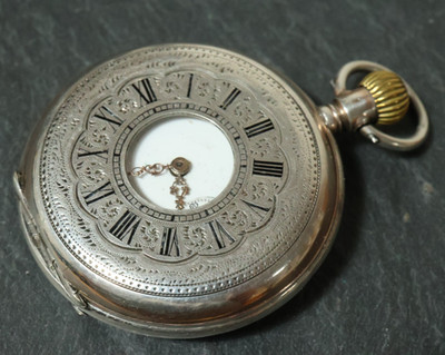 Alte silberne Taschenuhr Sprungdeckeltaschenuhr Uhr Uhren Silber 800 Herrenuhr