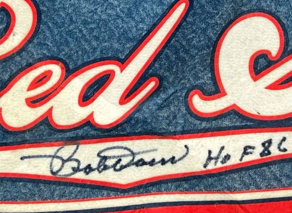 Banderín de los Medias Rojas de Boston firmado con autógrafo de Bobby Doerr HOF 86 Foto 2 de 2