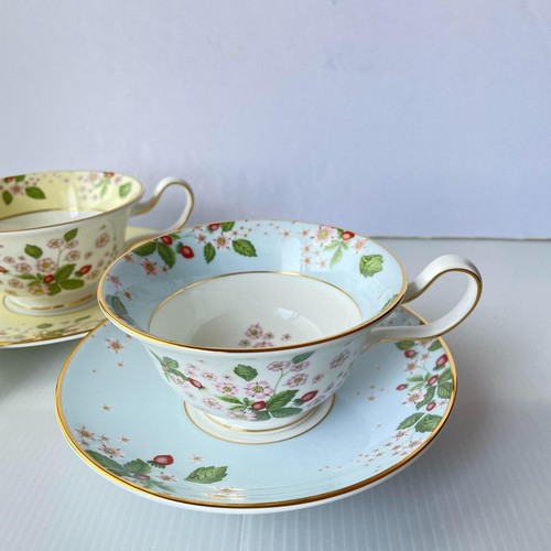 Set of 3, Wedgwood Wild Strawberry Bloom Cup & Saucer Pink Yellow Blue Peony - Picture 24 of 24