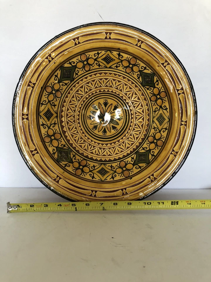 Vintage SAFI Large Ceramic Serving Dish Handmade In Morocco Good Condition - Image 2 of 4