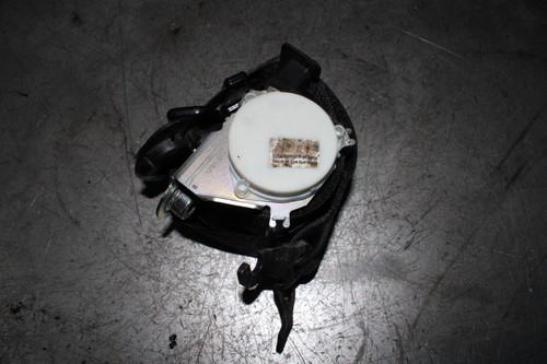 BMW 1er E87 118D 105kW Sicherheitsgurt vorne links 33059848