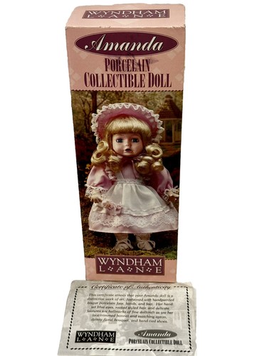 Porcelain Collectible Doll Wyndham Lane "Amanda" 12" w/Authenticity Cert VTG NIB - Picture 3 of 9