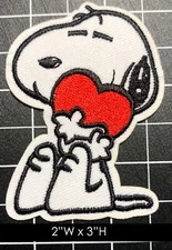 Peanuts Snoopy: Snoopy Love Embroidered Iron on Patch