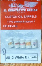 JL Innovative Design #813D Etichette casuali su barili di petrolio bianchi (pkg da 5 barili)