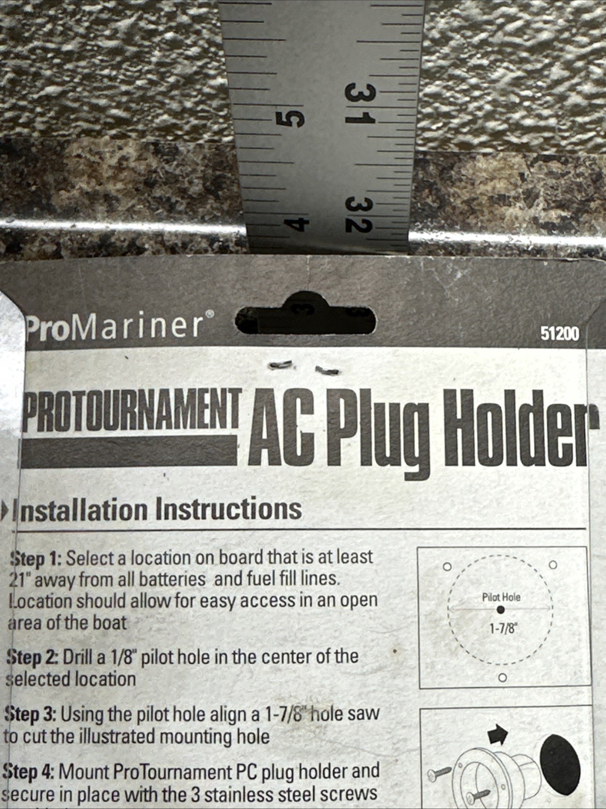 ProMariner ProTournament AC Plug Holder 51200 New Sealed Pkg