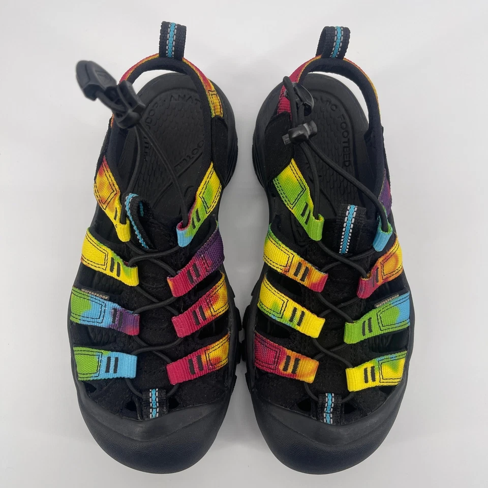Sandalias de agua KEEN coloridas tie dye negras niños EE. UU. 6 zapatos para caminar senderismo Foto 3 de 4