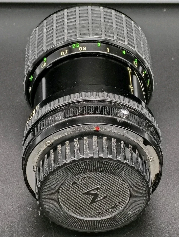 Sigma Zoom-Master 35-70mm Lens- f/2.8-4 Multi-Coated for Konica  - Image 3 of 4