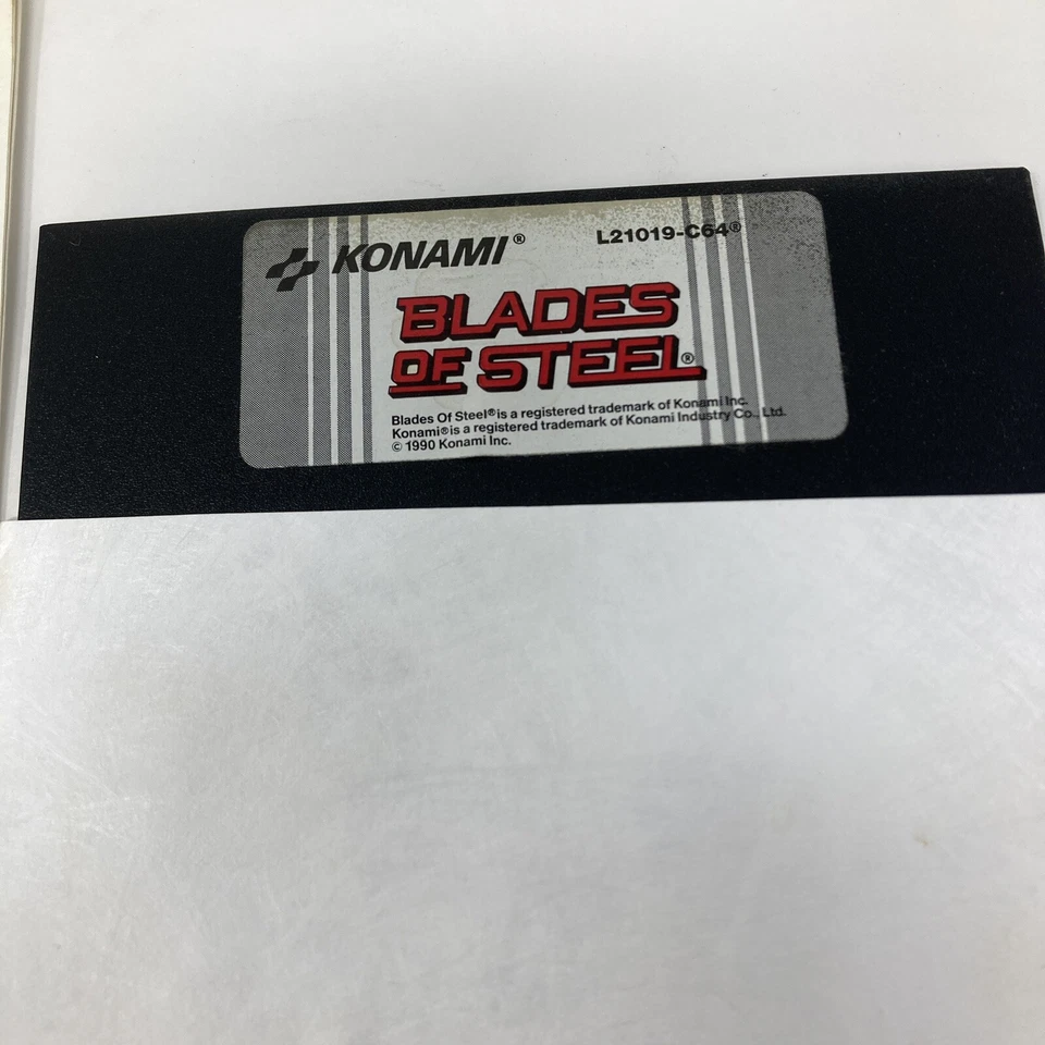 Blades of Steel Ice Hockey Commodore 64/128 Juego de Computadora con Manual Raro Disco C64 Foto 2 de 3