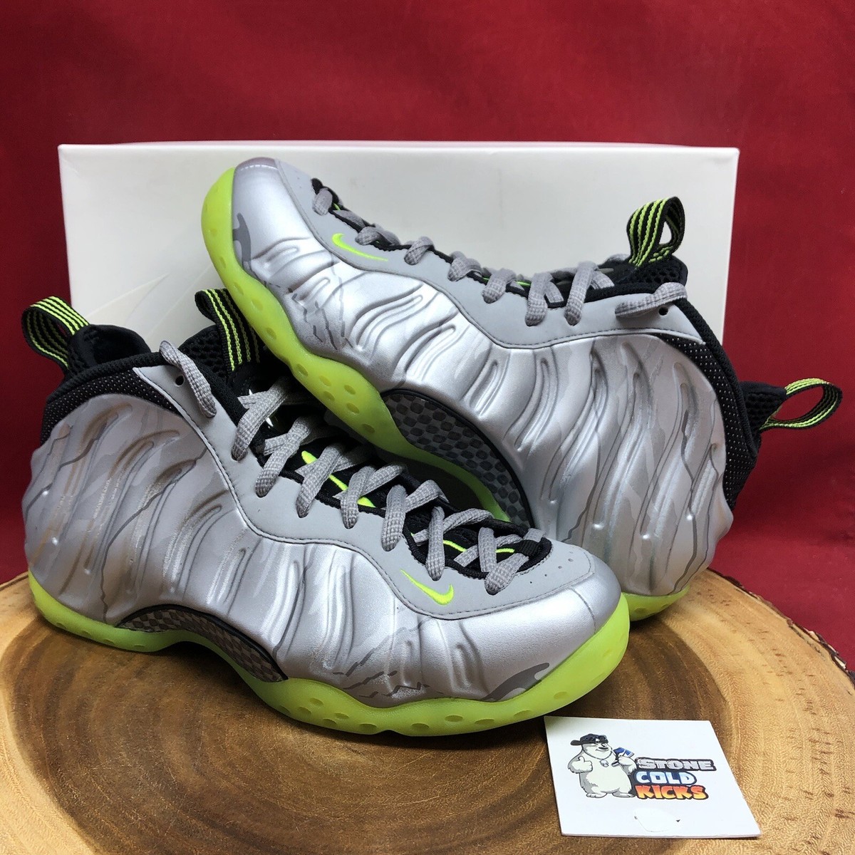 Nike Air Foamposite One PRM Metallic Camo Size 8 Silver 575420-004