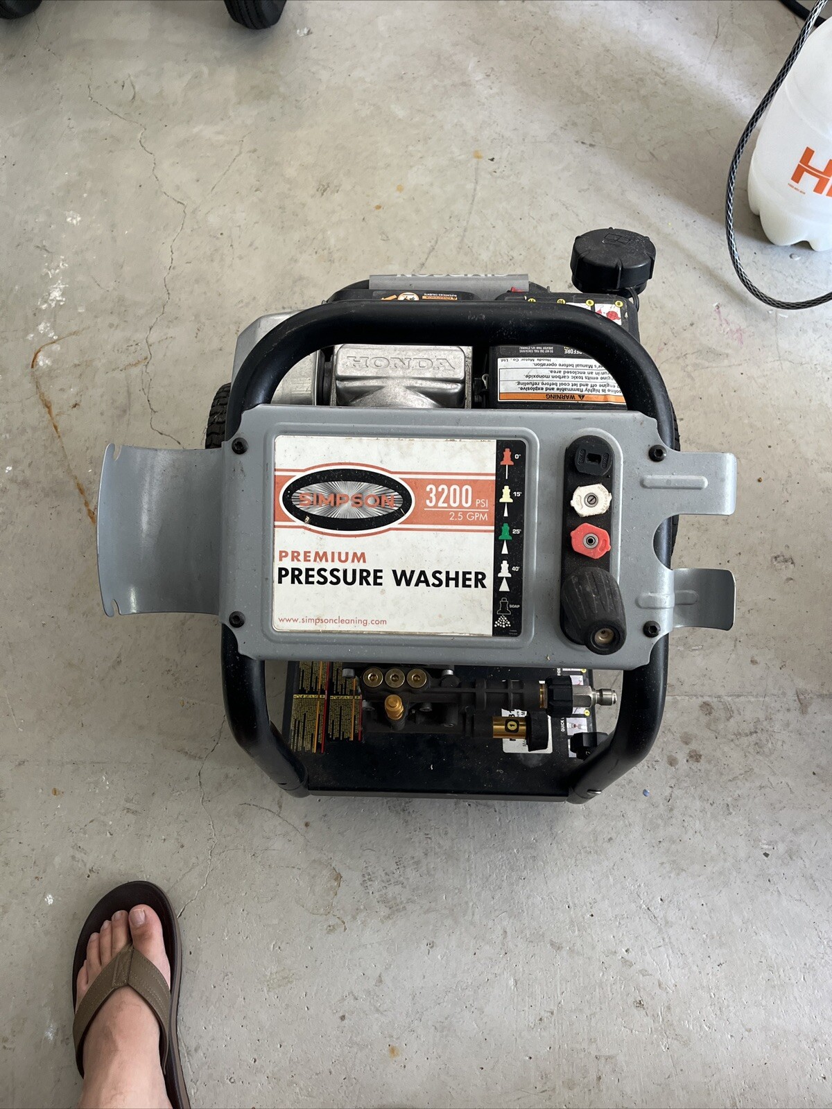 SIMPSON POWERSHOT Gas Pressure Washer 3200 PSI 2.5 GPM 190 GC HONDA Engine