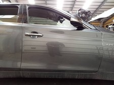 Porte avant et accessoires Infiniti Q50