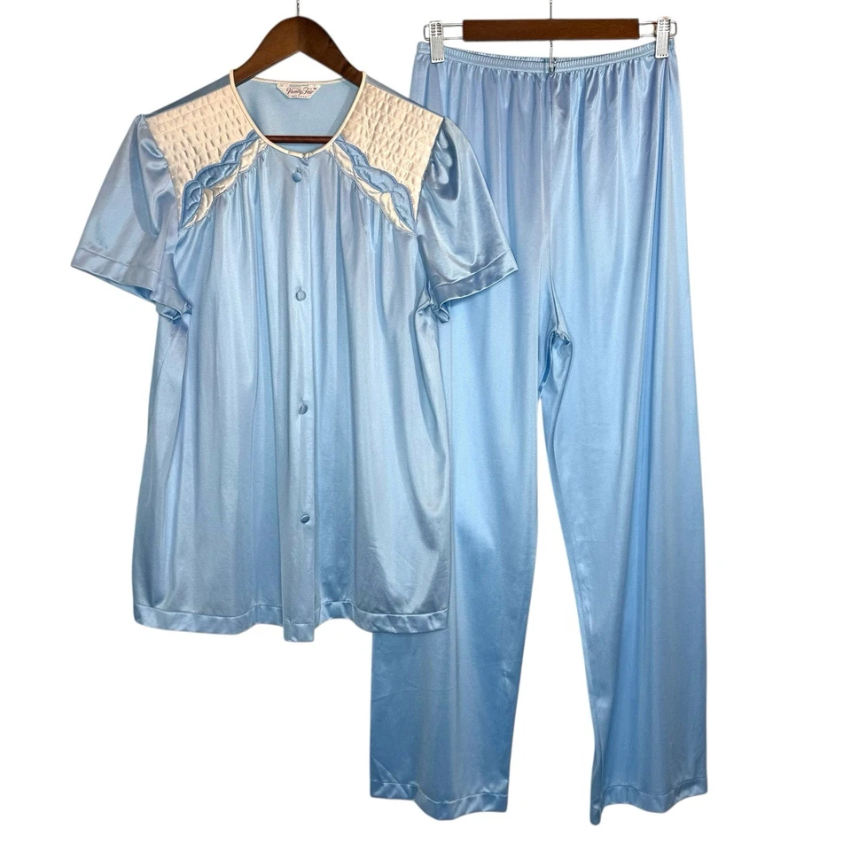 Conjunto de pijama vintage Vanity Fair azul satinado para mujer canesú acolchado mediano hecho en EE. UU. Foto 3 de 4