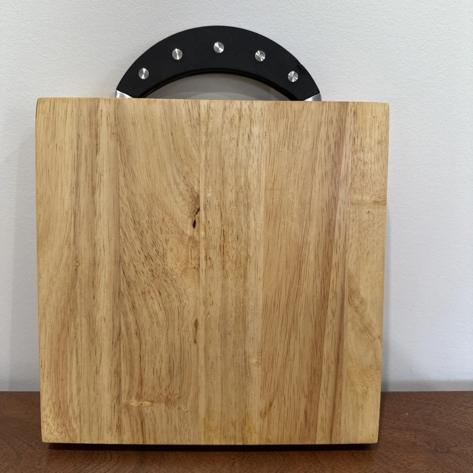 Tabla de cortar hierbas de madera cuadrada Jamie Oliver y mezzaluna Foto 3 de 4