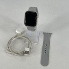 Apple Watch (seria 7) 45mm białe aluminium (GPS) z szarym sportem - bardzo dobry