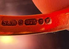 Slade and Wolf 9ct Gold Wedding Band Size I Fully Hallmarked