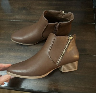 Croft & Barrow Womens Ankle Boots Side Zipper Brown Size 8.5 Casual New*