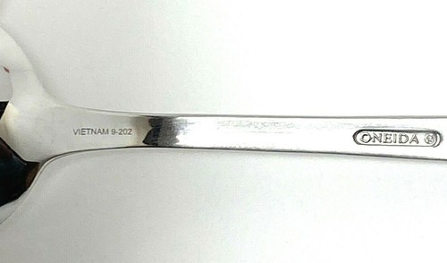 Tenedor de servir Oneida Colonial BOSTON 8 5/8" - Nuevo en manga - Imagen 5 de 5