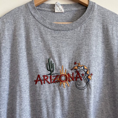 Vintage Grey Graphic Tee Arizona Embroidered Tshirt 80s 90s Lizard Desert Unisex - 第 13/14 張圖片