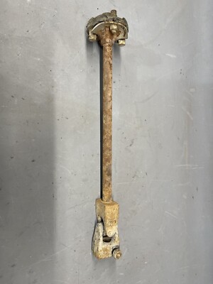 1973-1977 Ford F-100 F-150 F-250 F-350 Automatic Steering Column Shaft