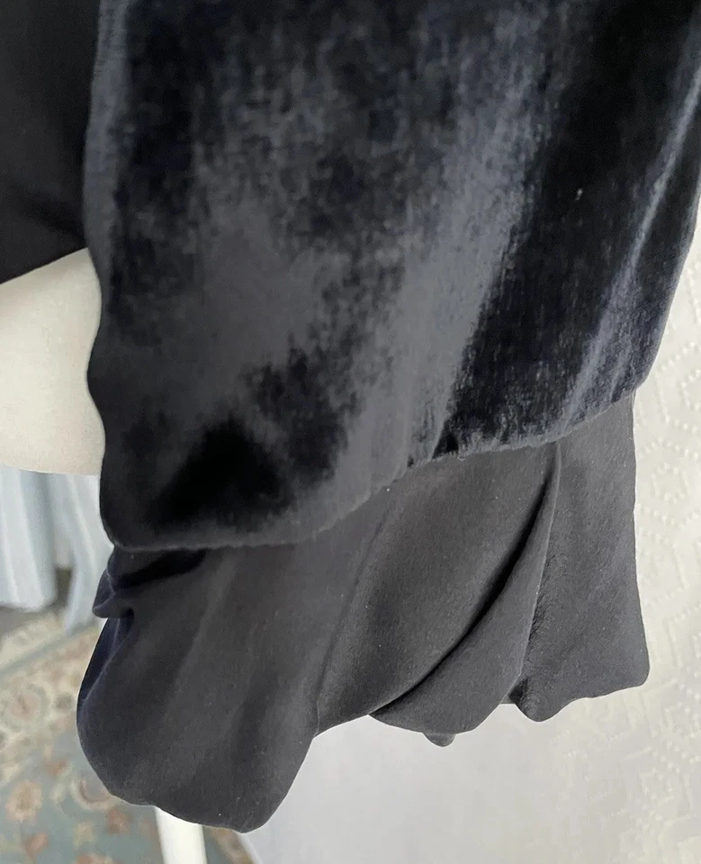 Chaqueta de seda de terciopelo F/W 2002 Tom Ford Yves Saint Laurent F 40 EE. UU. 8 YSL Foto 3 de 4