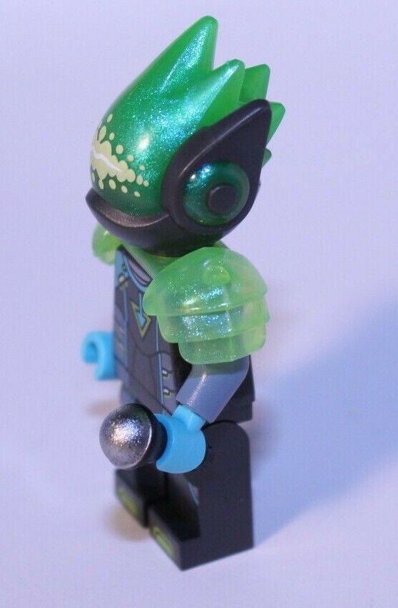 LEGO Vidiyo Alien Singer Minifigure from 43115 The Boombox LEGO Vidiyo Alien Singer Minifigure from 43115 The Boombox
