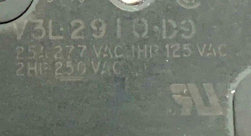 Micro Switch V3L-2910-D9 Snap Action Switch 25A 277 VAC 1HP 125 VAC 2HP 250 VAC - Picture 4 of 4