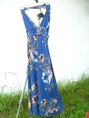 ILLA ILLA HALTER MAXI HIPPIE CRINKLE BRAIDED SLEEVELESS DRESS S KEYHOLE ROMANTIC ILLA ILLA HALTER MAXI HIPPIE CRINKLE BRAIDED SLEEVELESS DRESS S KEYHOLE ROMANTIC