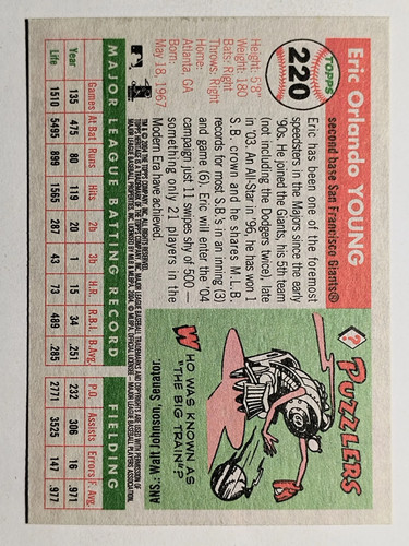 2004 Topps Heritage #220 Eric Young - Picture 2 of 2