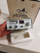 Cobra Model 19 XS 40 Channel Mobile CB Radio New Old Stock
