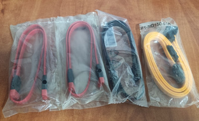 5x ASUS & GIGABYTE SATA 3.0 12''/30cm Cables + 7x Molex to SATA power adapters