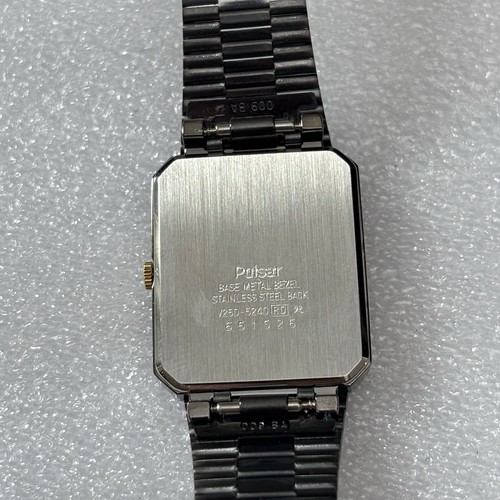 NOS Neo Vintage Pulsar V250-5240 Men’s Quartz Watch Tank 1980s Black Grey Gold - Picture 8 of 8