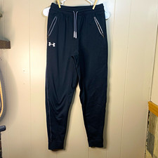 Under Armour Boys Black Jogger Pants XL Loose Fit Elastic Waist Pockets