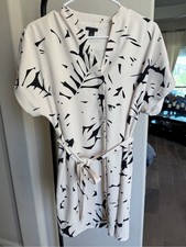 Ann Taylor Cream and Black Abstract Tie-Waist Mini Dress XS