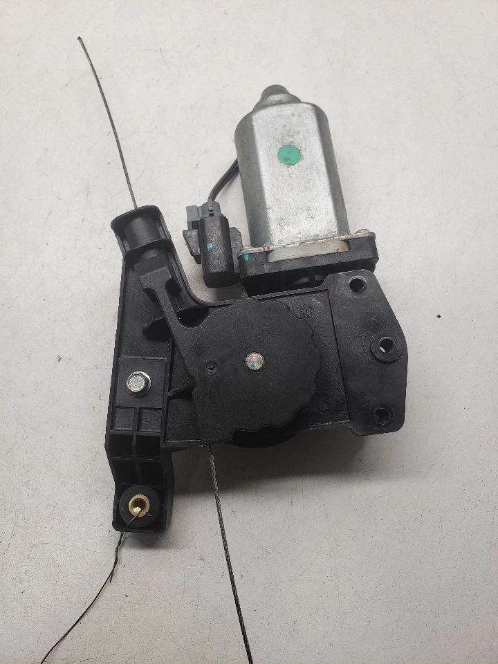 Motor de ventana eléctrica derecho pasajero delantero adecuado 05 07-09 ENVOY 1424863 Foto 2 de 4