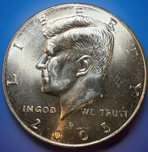 2005-D Kennedy Half Dollar NIFC. Lightly Circulated. MS/AU. Stock Photo. KHD-046
