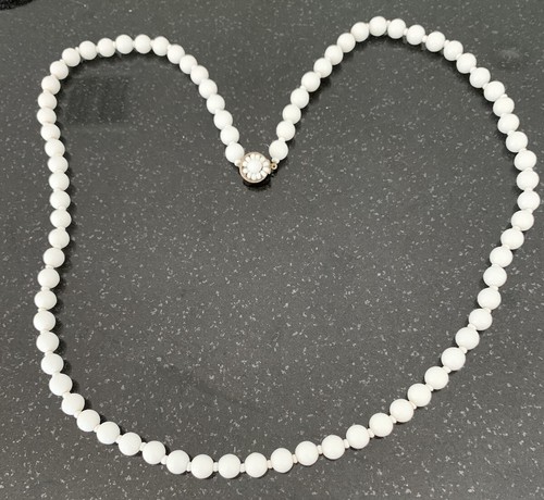 Miriam Haskell Necklace Knotted White Milk Glass Beads Signed Vintage 14” - Bild 1 von 11