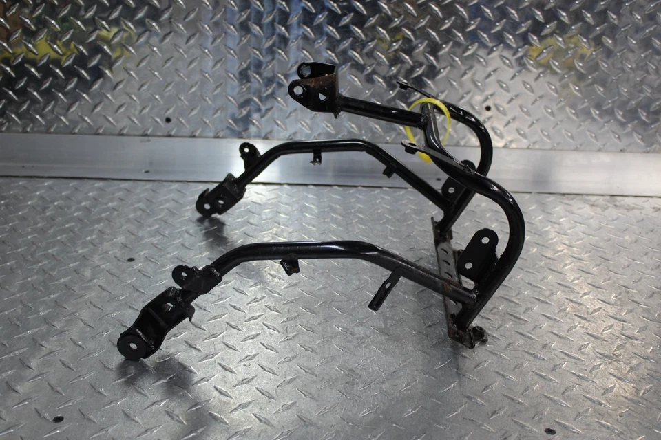 Suzuki GS550ESF 1985 carenado superior espejos medidores soporte de permanencia Foto 4 de 4