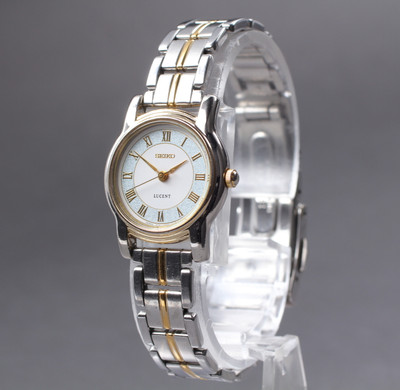 Vintage 1999 Near MINT SEIKO Lucent 1F21-0J80 Women's Quartz Two Tone Roman Dial