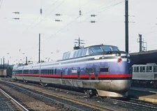 Penn Central UAC TurboTrain 4 x 6 Photo leaving New Haven, CT July 4, 1969