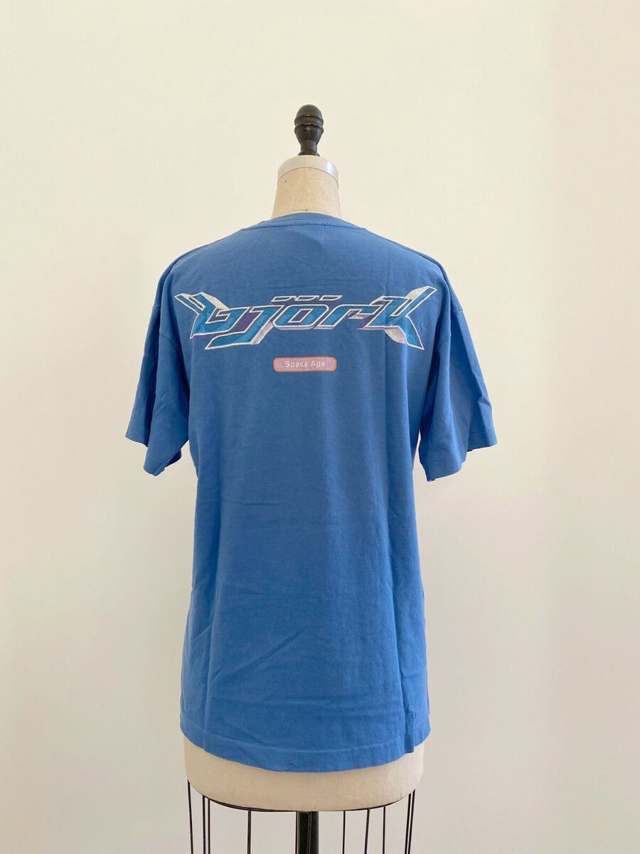 ⭕ 90s Vintage Bjork army of me T-shirt : rave punk aphex ⭕ 90s Vintage Bjork army of me T-shirt : rave punk aphex