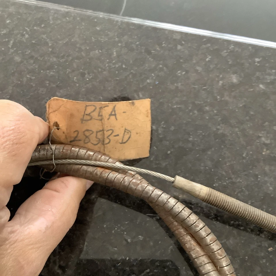 Cable de freno delantero Ford Fairlane 1952-1956 B5A-2853-D nos Foto 2 de 4
